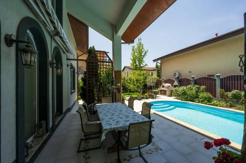 Vilă spectaculoasă cu piscină, arhitectură impresionantă – Pipera