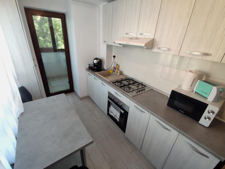 Apartament 2 camere, 53 mp, de închiriat în Nicolina