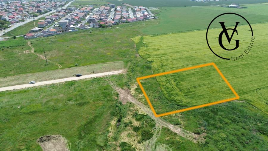 Teren intravilan varianta Ovidiu 2000mp