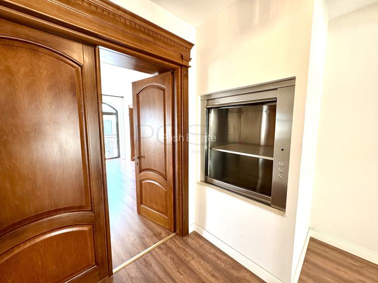 Vilă reprezentativă, 8 camere, 5 băi,  Rezidență,  Office, Mixed Use - 13