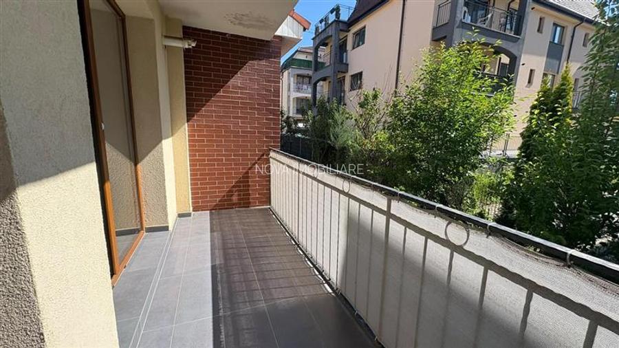 Apartament doua camere zona  Coresi - 3