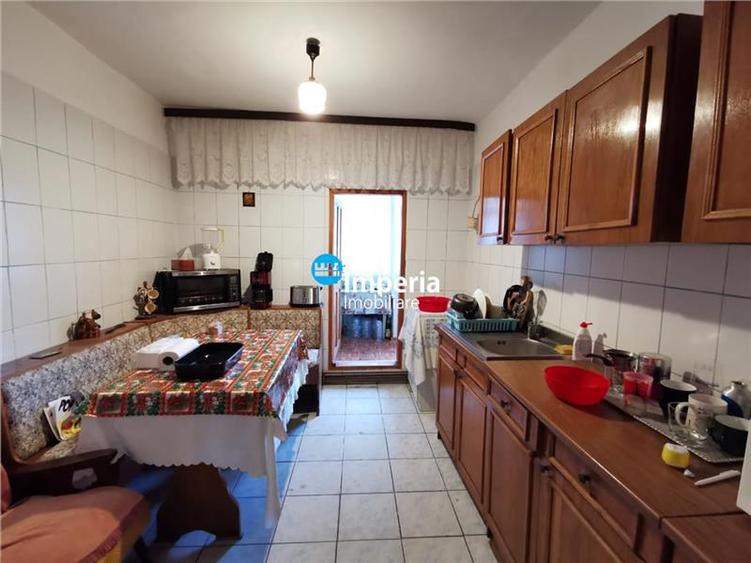 Apartament 5 camere de vanzare, tip duplex, 118mp Canta- Pacurari