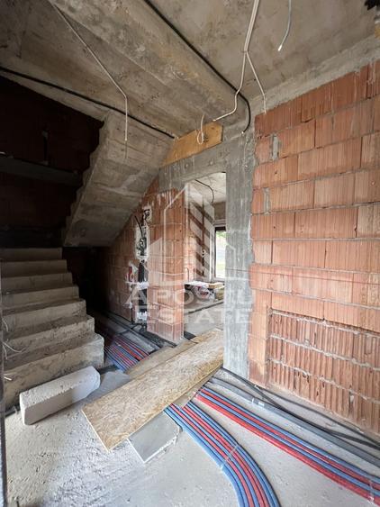 Casa modernă zona Mehala Timișoara pe strada cu acces privat