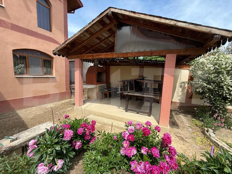 Casa P+E, 247 mp utili, 840 mp teren, zona Popoveni