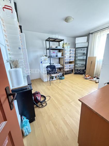 Apartament 3 camere , 69 MP, Parcare cu CF.