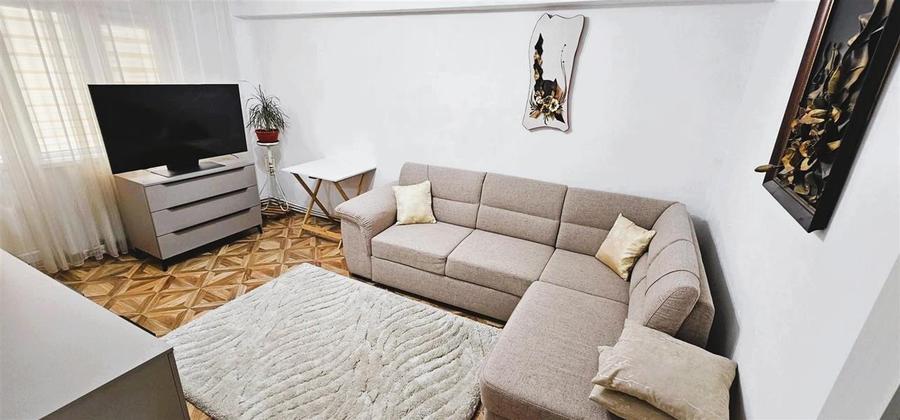 Apartament 2 camere confort 1 decomandat zona Ultracentral