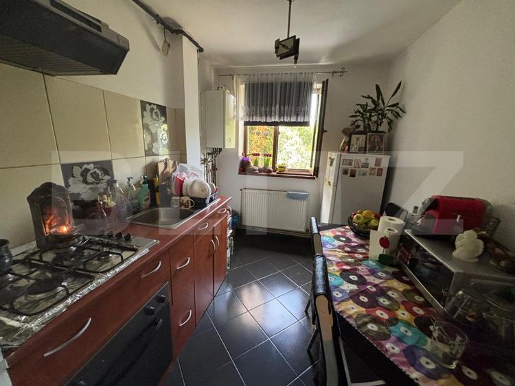 Apartament de vanzare, cu 2 camere, 46 mp, zona Al. Trandafirilor