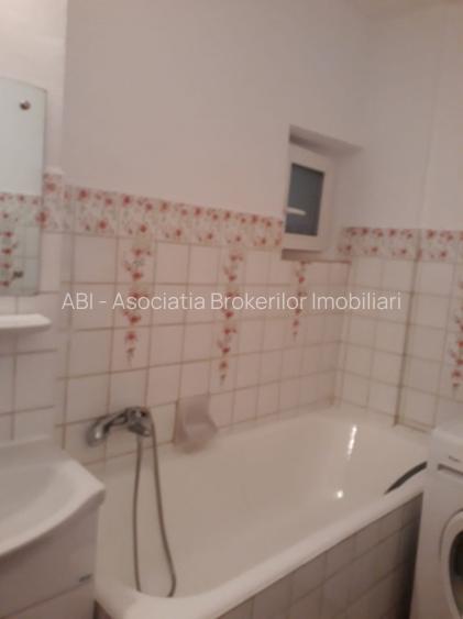 Obregia, Turnu Magurele, decomandat, urgent - 4