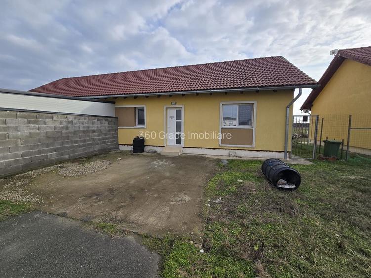 Duplex pe parter Bucovat la asfalt - 5