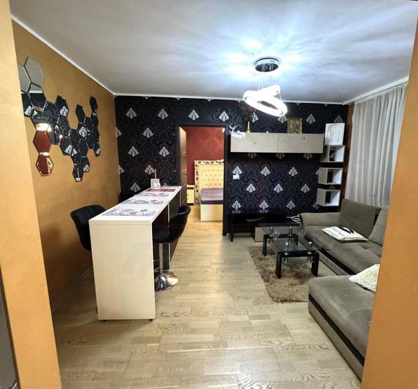 Apartament elegant cu 2 camere | Micro 19 | Parter | 350 €/lună