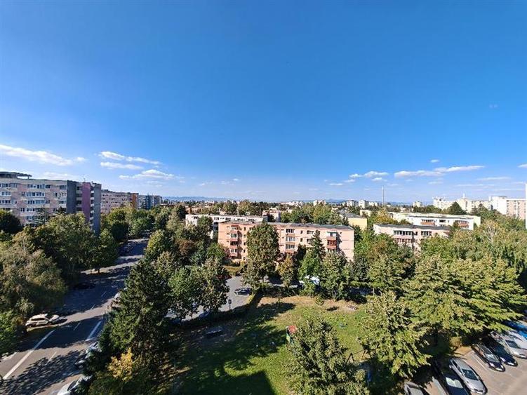 Inchiriem Apartament 2 Camere, Mobilat, Semidecomandat, Astra