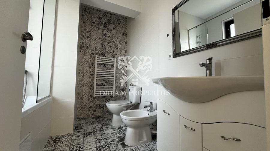 COMISION 0%! Casa individuala 4 camere, 3 bai, teren 440 mp, Dezmir