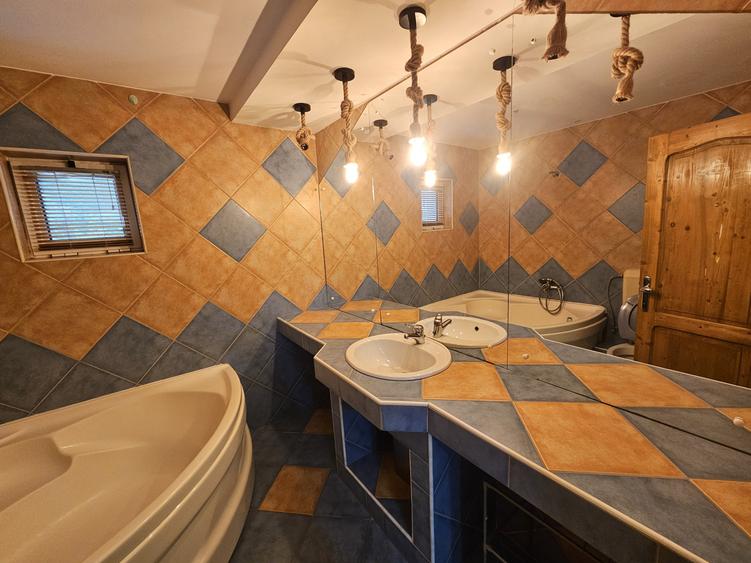 Apartament 3 camere, modern, zona Plopilor, USAMV!
