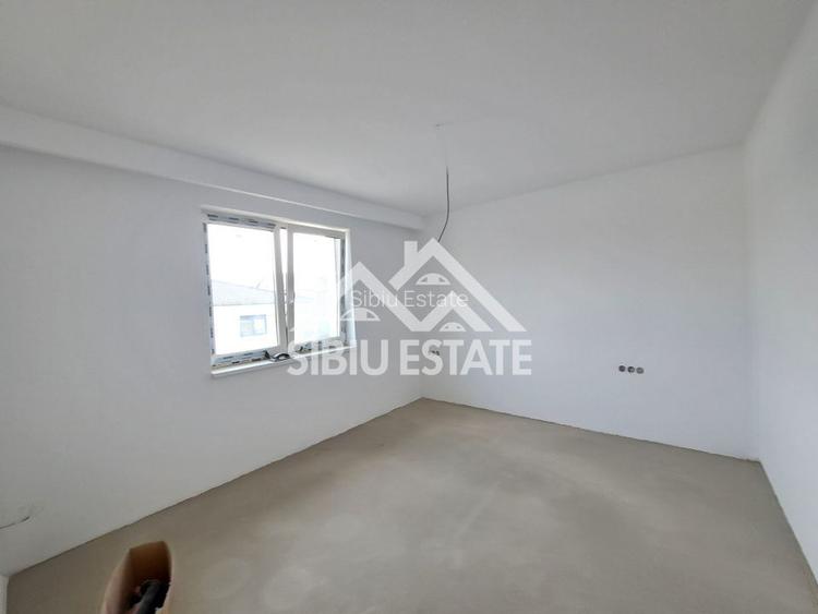 Casa Selimbar 4 camere, 2 bai, terasa, curte si magazie - 13