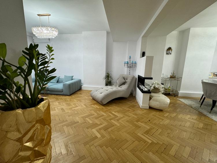 Vanzare apartament in vila zona Dorobanti- Capitale, renovat