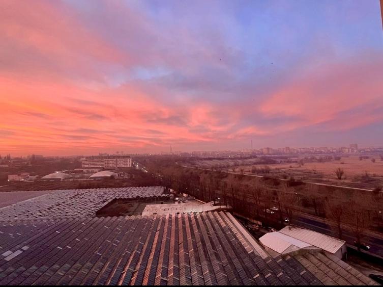 2 camere 64 mp | Amenajat cu designer | Etaj 10 | Vedere panoramică