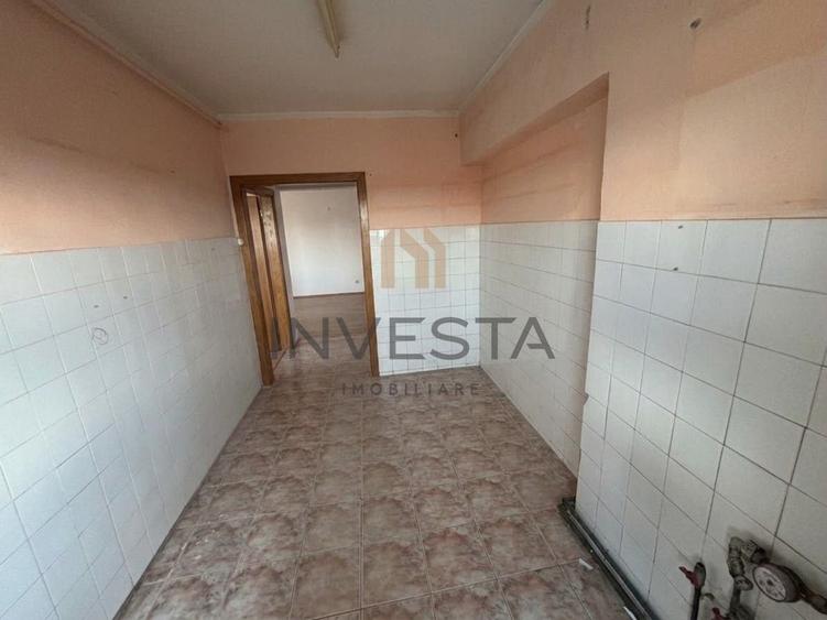 Apartament 2 camere decomandat cu balcon, zona Marasti strada Fabricii