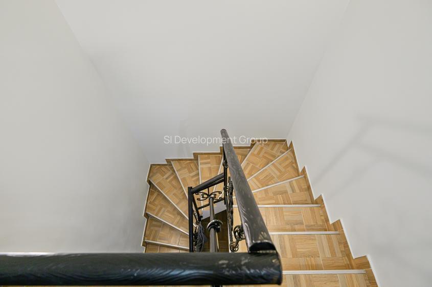 Vila individuala cu teren 500 mp si garaj acoperit | Curte 300 mp | 5 camere - 16