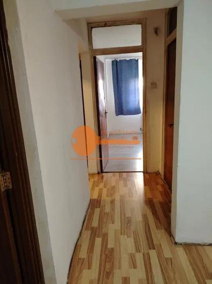 Apartament cu 4 camere in zona Gorjului