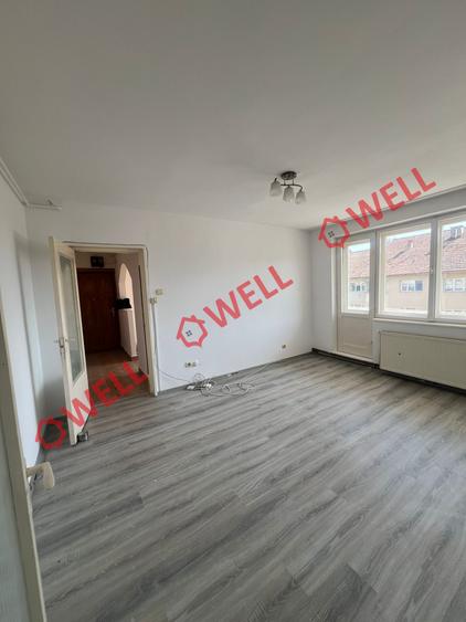 Apartament cu 4 camere de închiriat în Târgu Secuiesc, pe strada Dózsa György!