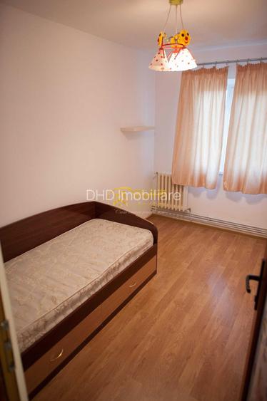 Apartament 3 camere decomandate, zona Canta. - 7