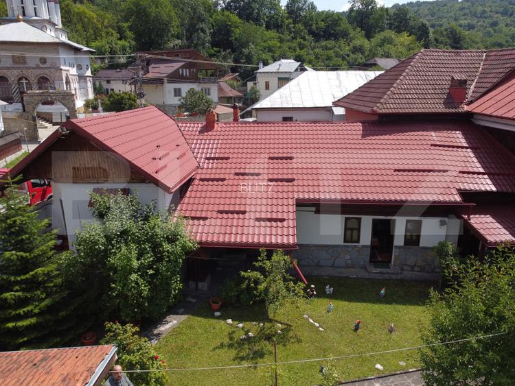 Casă decomandată (P+1E), 220 mp, zona Pietroșița - 3