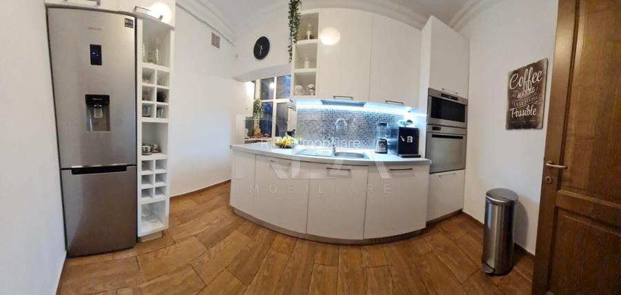 Eleganță interbelică reinventată –4 camere 141 mp  Sector 1 - 7