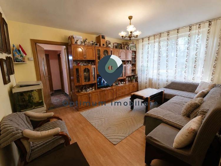 Apatament cu 3 camere in Gheorgheni, zona Piata Hermes !