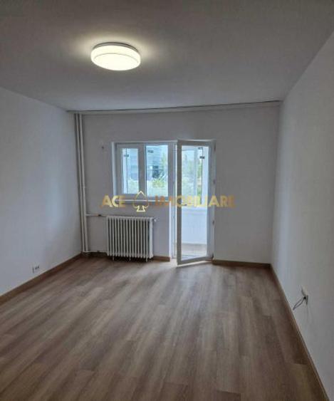 3 Camere de inchiriat | Unirii | Metrou | Spatiu Birouri