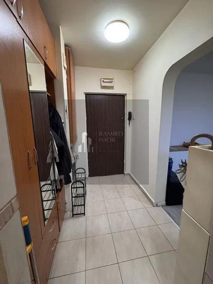 Apartament 2 camere renovat complet/sector 4 Alexandru Obregia
