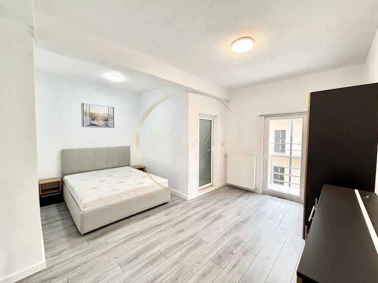 Apartament 2 camere – Dorobanților | scară interioară