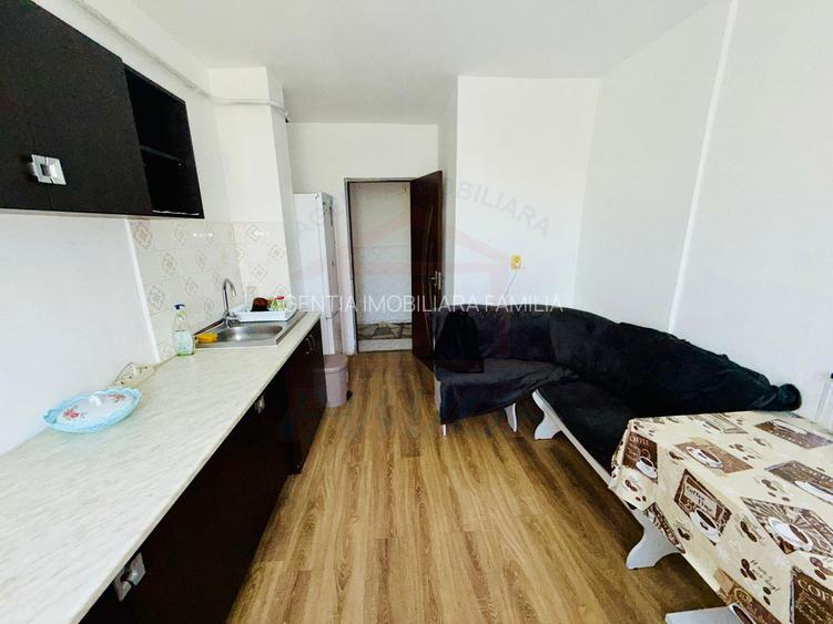 50.000 euro, APARTAMENT 2 camere semidecomandat, Micro 19 - 6