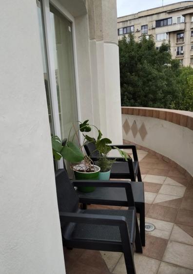 DECEBAL,locatie premium, parcare subterana, metrou,renovat lux ,monolit,stradal