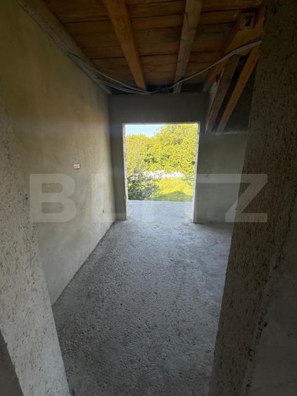 Casa Duplex la rosu, 222 mp utili, teren 423 mp, Burdujeni, Suceava
