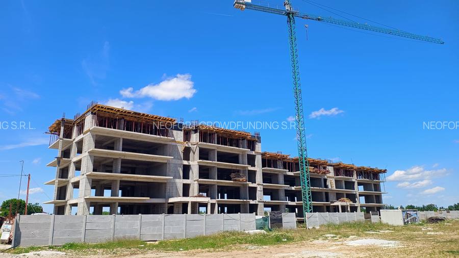 Neofort 84- Ap 2 camere, bucatarie inchisa, incalzire pardosela, Titan-Pallady
