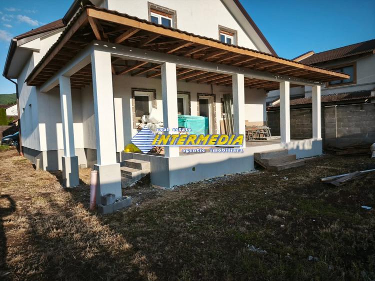 Casa Noua de vanzare Zona Alba-Micesti