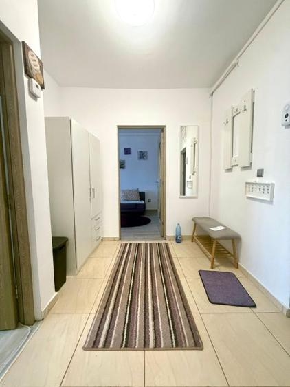 Apartament 2 camere, 50mp, etaj intermediar, parcare, zona Petrom