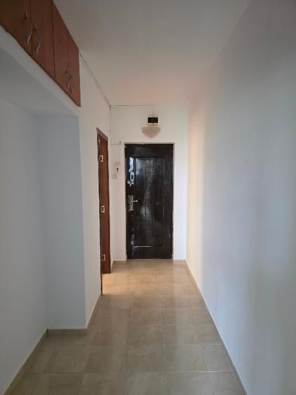 Apartament excelent pt CASA DE AMANET , SCHIMB VALUTAR , birouri