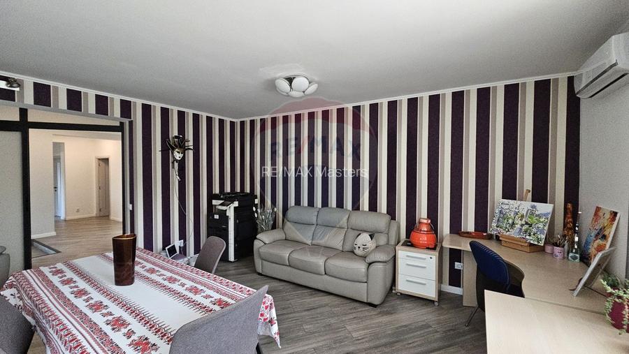 Casă / Vilă cu 7 camere si teren 1000 mp în zona Centrala-Suceava - 11