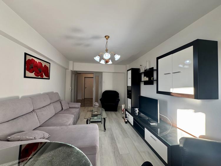 Apartament 2 camere | 70 mp | Bld. Unirii | Renovat recent | Centrală proprie