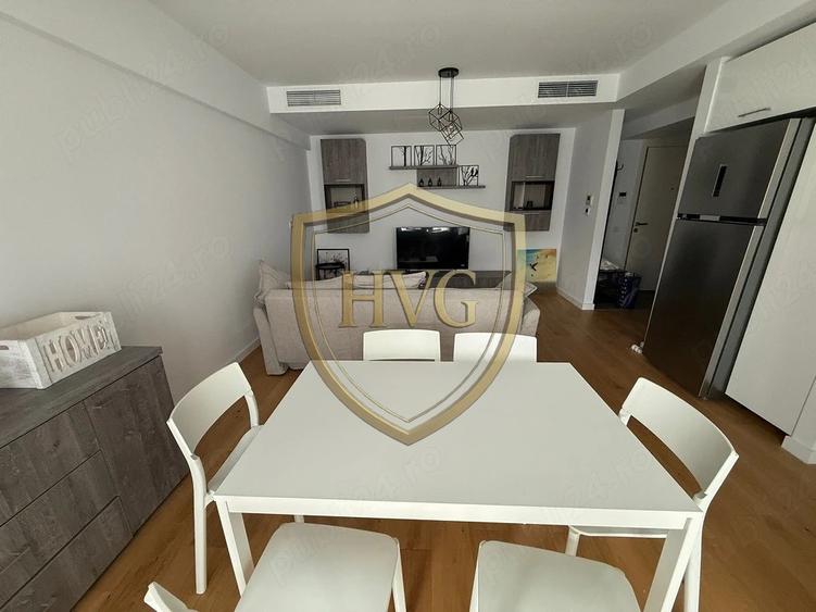 Apartament cu 2 camere | Decomandat | Centrala imobil | Loc de parcare