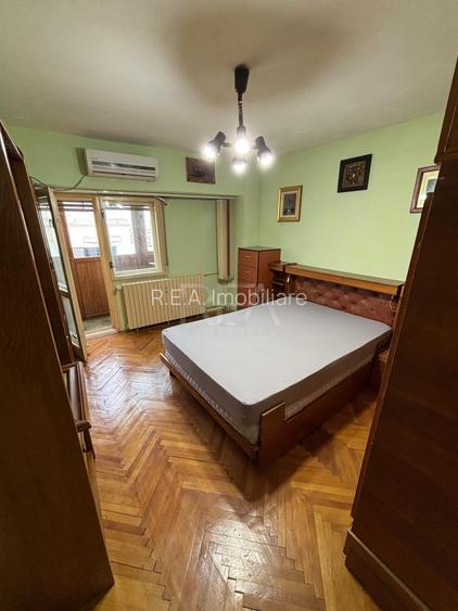 3 camere Decebal decomandat, an 1988, 78 mp - 3