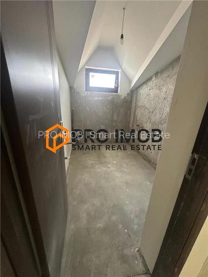 Casa tip duplex zona Campineanca