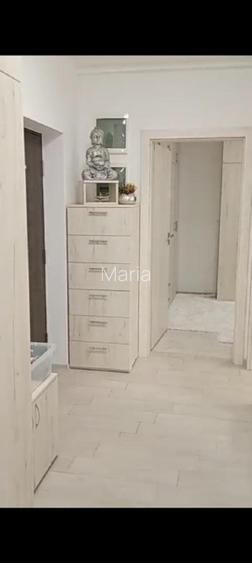 Apartament+ parcare, et 1, cu 2 camere, 1'baie, lux  lux  - 4