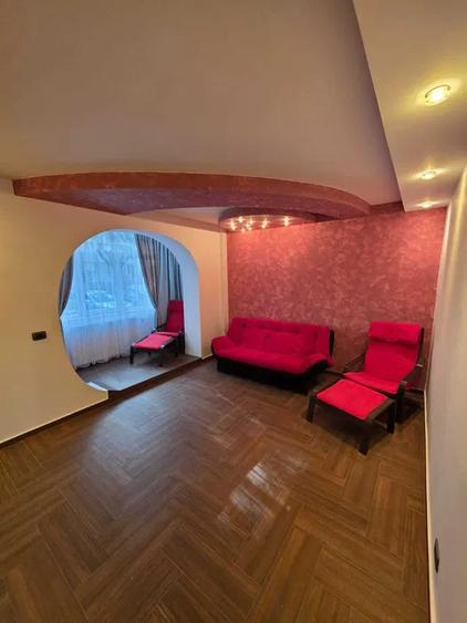 Apartament 3 camere, decomandat, 70 mp, ac, metrou aproape, balcon, Pacii