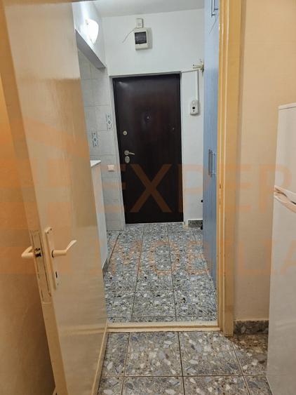 Garsonieră de vanzare, in zona Abator - Constanta