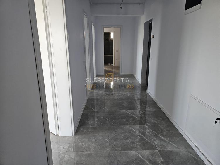 Apartament decomandat 3 camere, disponibil imediat, etaj 2/10 - 11