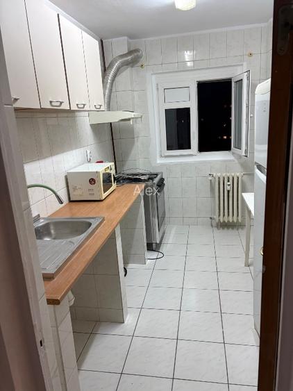 Apartament de închiriat – prima închiriere, bloc proaspăt reabilitat, luminos, v - 4
