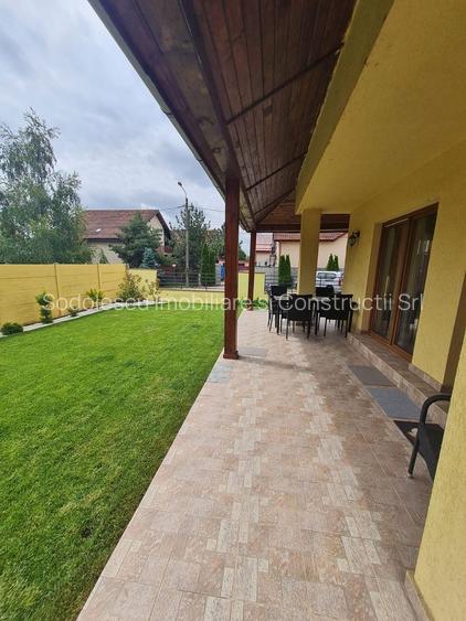 Vila spațioasă și recent renovată în Ghiroda! - 24
