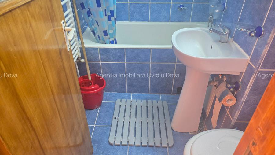 Inchiriez apartament 2 camere in Deva, zona Piata Centrala, decomandat, - 6